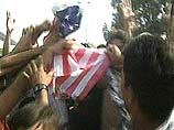 В Кабуле демонстранты подожгли американское посольство