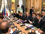 По мнению Путина, есть области, где российско-французские отношения "ничем заменить нельзя". Российский президент даже заметил: "Сейчас я не знаю, было ли какое-то охлаждение между нами" По мнению Путина, есть области, где российско-французские отношения "ничем заменить нельзя". Российский президент даже заметил: "Сейчас я не знаю, было ли какое-то охлаждение между нами"