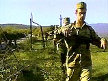 Ситуация в Кодорском ущелье остается сложной. Подразделения вооруженных сил Абхазии пытаются вытеснить боевиков из ущелья Ситуация в Кодорском ущелье остается сложной. Подразделения вооруженных сил Абхазии пытаются вытеснить боевиков из ущелья