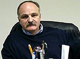 Его заменил продюсер художественного, просветительского и развлекательного вещания ОРТ Сергей Шумаков. Его заменил продюсер художественного, просветительского и развлекательного вещания ОРТ Сергей Шумаков.