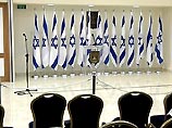 Ясир Арафат и Эхуд Барак должны были выступить сегодня в 15:00 с обращением к своим народам с призывом восстановить спокойствие