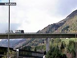В Швейцарии в альпийском туннеле произошла крупная катастрофа В Швейцарии в альпийском туннеле произошла крупная катастрофа