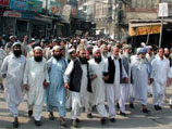 Антиамериканскими демонстрациями в Пакистане дирижируют религиозные группировки