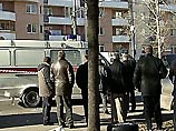 В результате взрыва "мерседеса" в Москве пострадали два человека 


