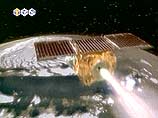 Спутник-робот НАСА сфотографировал полярные сияния полюсов обоих полушарий