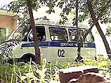 Оружие, из которого были сделаны выстрелы, - два пистолета с глушителем и автомат. Оружие, из которого были сделаны выстрелы, - два пистолета с глушителем и автомат.