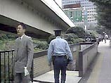 52-летний член гангстерского синдиката "Ямагути-гуми" занимался тем, что у метро приставал к девушкам.