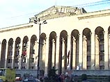 Митинг у здания грузинского парламента разогнали концертом