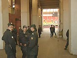 На пять болельщиков "Спартака" и "Локомотива" во время матча придется три милиционера На пять болельщиков "Спартака" и "Локомотива" во время матча придется три милиционера