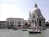 На Венецию обрушились сильные дожди, вызвавшие наводнение