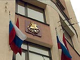 Накануне Доренко представил свои документы в окружную избирательную комиссию номер 18 и заверил там бланки подписных листов Накануне Доренко представил свои документы в окружную избирательную комиссию номер 18 и заверил там бланки подписных листов