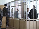 Сегодня на судебном процессе, проходящем в Ставрополе, обвиняемые в организации банды торговцев оружием отказались давать показания и заявили о своей невиновности