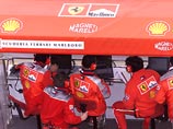 Поклонникам Шумахера пригрозили судом за использование копии болида Ferrari