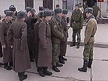 Пьяные солдаты срочной службы обобрали москвича до нитки