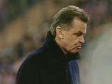 Алекс Фергюсон недоволен ничьей, а Оттмар Хитцфельд рад, что "Бавария" избежала поражения Алекс Фергюсон недоволен ничьей, а Оттмар Хитцфельд рад, что "Бавария" избежала поражения