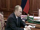 Президент России Владимир Путин одобрил проведение мероприятий по поэтапному переходу к комплектованию части Вооруженных сил России на контрактной основе вместо призывной