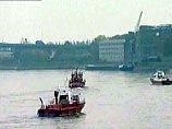 На танкере, перевозившем 2 тыс. тонн бензина по Рейну, в районе столицы германской федеральной земли Северный Рейн - Вестфалия города Дюссельдорф возник пожар