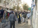 Бомба большой мощности взорвалась днем в воскресенье в пассажирском автобусе Бомба большой мощности взорвалась днем в воскресенье в пассажирском автобусе
