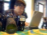 Десять из них были убиты в Колумбии, восемь в Афганистане, трое - в Палестине и столько же на Филиппинах. Работа в "горячих точках" сопряжена с риском для жизни, однако сотрудники СМИ нередко погибают в результате заказных убийств Десять из них были убиты в Колумбии, восемь в Афганистане, трое - в Палестине и столько же на Филиппинах. Работа в "горячих точках" сопряжена с риском для жизни, однако сотрудники СМИ нередко погибают в результате заказных убийств