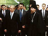 Владимир Путин и архимандрит Тихон (Шевкунов) (на снимке - справа)