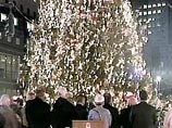 В Нью-Йорке на Ground Zero установлена Роджественская елка