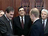 Николаев хотел отказаться от участия в президентских выборах в Якутии в пользу Штырова Николаев хотел отказаться от участия в президентских выборах в Якутии в пользу Штырова