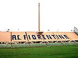 Фанаты "Фиорентины" оккупировали штаб-квартиру клуба, требуя отставки его владельца