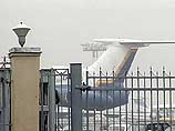 В администрации аэропорта не уточнили, какой рейс совершал ТУ-134 и сколько пассажиров и членов экипажа находились на его борту