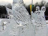 Ледяные скульптуры стали таким же символом встречи Нового Года, как и елка