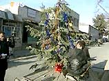 В посольстве США в Кабуле морские пехотинцы нарядили новогоднюю елку