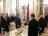 Россия и Белоруссия в 2005 году перейдут на единую денежную единицу Россия и Белоруссия в 2005 году перейдут на единую денежную единицу
