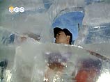 Тонны замороженной воды были привезены в Пекин из северной провинции Тонны замороженной воды были привезены в Пекин из северной провинции