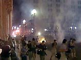 Полиция применила резиновые пули и слезоточивый газ для разгона манифестантов, ворвавшихся в здание аргентинского парламента в Буэнос-Айресе - Национального конгресса