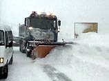 Сильный снегопад оставил без света более 12 тысяч семей на юге Швеции