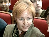 Людмила, жена президента, впервые дает интервью о своей жизни,  вскоре уже пытается унять слезы