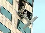 Во Флориде небольшой самолет Sessna врезался в высотное здание Bank of America