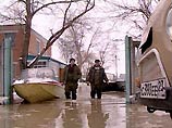 Сейчас уровень воды опустился до 197 см и превышает критический всего на 7 см Сейчас уровень воды опустился до 197 см и превышает критический всего на 7 см