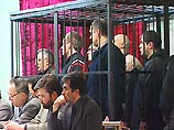 На скамье подсудимых - 6 человек: 5 бывших офицеров ВДВ и один предприниматель. Они обвиняются в убийстве Холодова 17 октября 1994 года