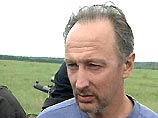 Он был задержан греческими властями по обвинению в хранении оружия и передан в Россию на время, для дачи показаний. Как сообщает телекомпания НТВ, в России Татаренкова считают лидером преступной группировки, совершившей восемь заказных убийств Он был задержан греческими властями по обвинению в хранении оружия и передан в Россию на время, для дачи показаний. Как сообщает телекомпания НТВ, в России Татаренкова считают лидером преступной группировки, совершившей восемь заказных убийств