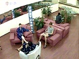 Участники проекта ТВ-6 "За стеклом. Последний бифштекс" выходят на работу Участники проекта ТВ-6 "За стеклом. Последний бифштекс" выходят на работу