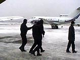 Украина депортировала в Россию опасного преступника Украина депортировала в Россию опасного преступника