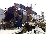 Сильные морозы тормозят работы по расчистке завалов в отсеках атомохода "Курск"