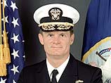 Целью террориста, возможно, является вице-адмирал Джеймс В. Мецгер, главнокомандующий Седьмым флотом США