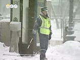 В связи с усилившимся снегопадом в Москве обострилась ситуация на дорогах