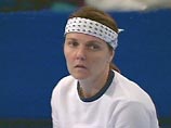 Француженка Натали Тозья вышла во второй круг теннисного турнира в Нью-Йорке
