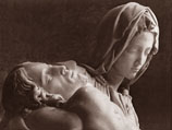 Фрагмент скульптурный группы Микеланджело "Пьета"