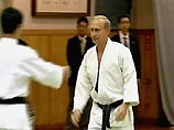 Однако среди политиков встречаются и люди без психо-сексуальных расстройств Однако среди политиков встречаются и люди без психо-сексуальных расстройств