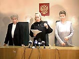 Анатолий Кучерена заявил, что обвинительный приговор Нарофоминского суда будет обжалован. По его словам, решение суда "противозаконно, так как суд штампует материалы предварительного следствия"