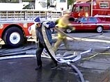 700 пожарных пытаются потушить огонь в городе Фоллбрук в Калифорнии