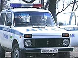 В Курчалоевском районе Чечни патрульный автомобиль "Жигули", в котором находилось четверо милиционеров, был подорван на радиоуправляемом фугасе на автодороге вблизи моста через реку Гумс В Курчалоевском районе Чечни патрульный автомобиль "Жигули", в котором находилось четверо милиционеров, был подорван на радиоуправляемом фугасе на автодороге вблизи моста через реку Гумс